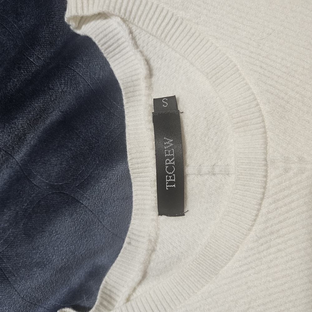 Classic Cream Crew Neck Ribbed Sweater - Picture 6 of 6